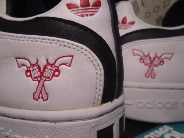 2006 ADIDAS PISTOL LO PETE MARAVICH WHITE NAVY BLUE RED SUPERSTAR
