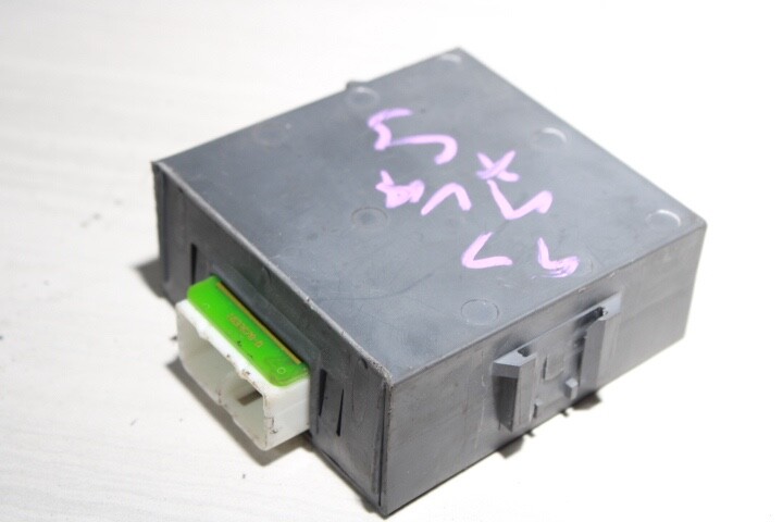 ベビどん 1995-1997 TOYOTA avalon 89741-ac010 RECEIVER DOOR CONTROL GQ43VT7R