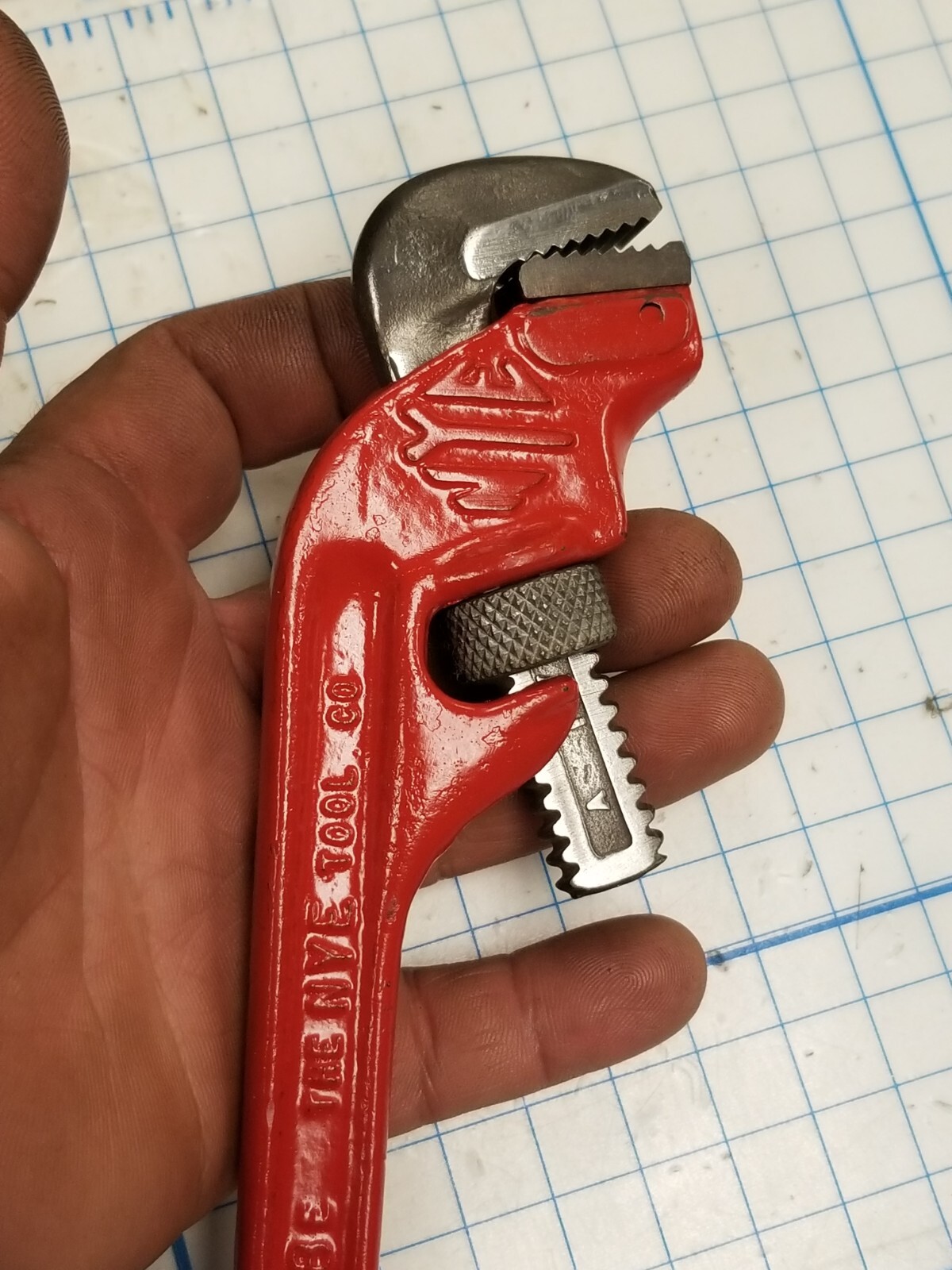 Vintage NYE 8 inch Heavy Duty Cast Iron Angle Head Pipe Wrench eBay