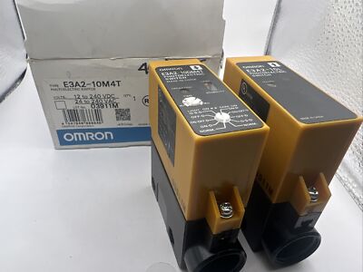 Set Interruttori Fotoelettrici Omron E3A2-10M4T – E3A2-10L & E3A2-10DM4T – Nuovi
