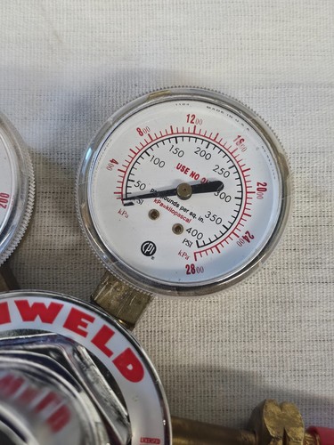 Uniweld Fuel Gas Service Regulator Acetylene A540 RUH8211 Torch Welding - Picture 6 of 9