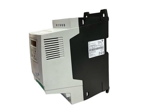 Johnson Controls VSA342D2FBA20C Variable Speed Micro Drive, 2.2A, 1 HP, 380-480V - Picture 3 of 4