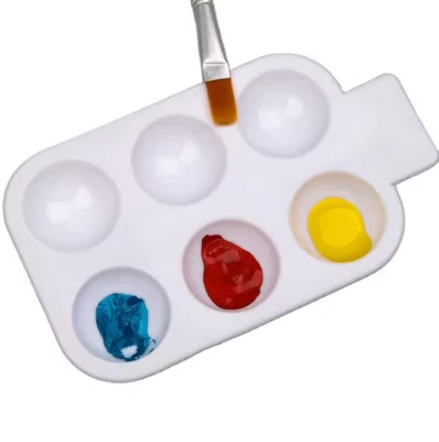 TOMSTRAD PAINT PALETTE: Plastic pallete with 6 wells and handle