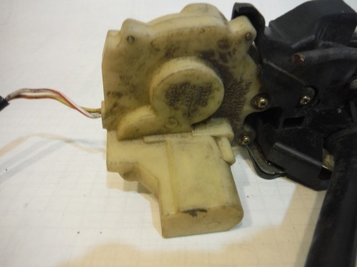 1994 ACURA INTEGRA LS A/T PASSENGER RIGHT DOOR LOCK ACTUATOR OEM 1995 1996 1997 - Picture 2 of 9