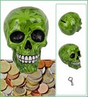 Totenkopf-Spardosen-Hanfblätter-Cannabis-Marihuana-Design Skull Piggy Bank
