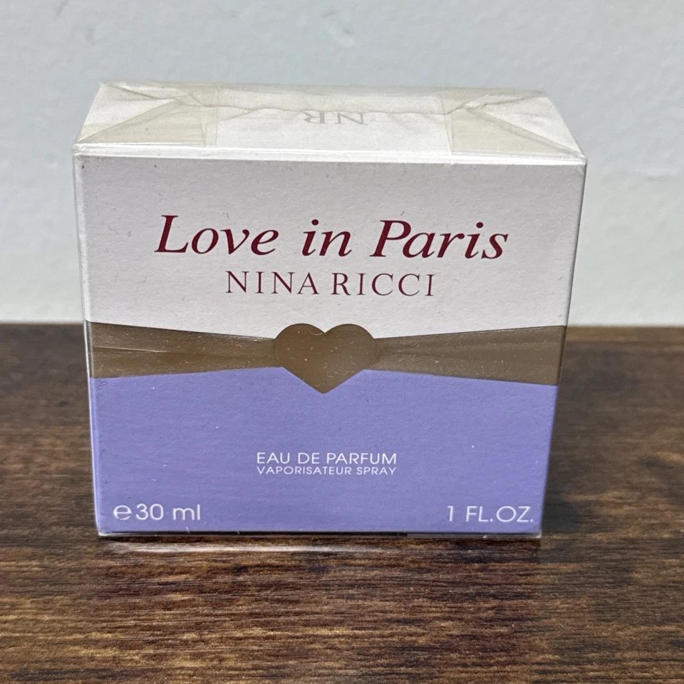 LOVE IN PARIS por Nina Ricci 1 OZ Eau de Parfum Spray NO SELLADO Foto 2 de 3