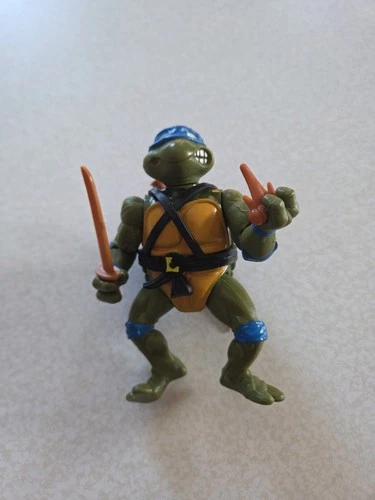 Leonardo Teenage Mutant Ninja Turtles 1988 Action Figure Vintage TMNT