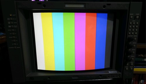 Sony BVM-D14H5U HR Trinitron CRT Color Video Monitor Vintage Retro Gaming 142HD - Picture 7 of 12