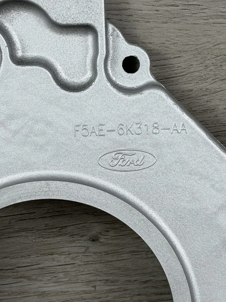 Ford Mustang Cobra 1996 1997 1998 32 V 4,6 L F5AE-6K318-AA carcasa de sello principal trasero  Foto 2 de 4