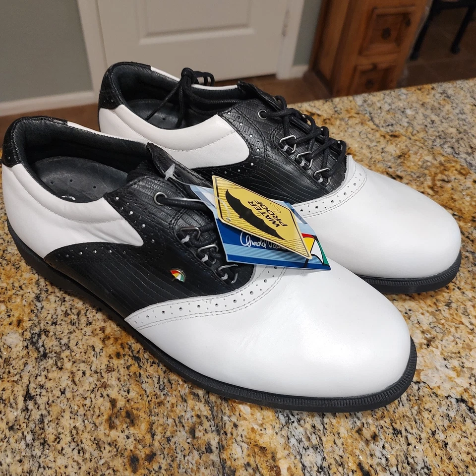 Zapato de golf Arnold Palmer Latrobe Club Paraguas Logo Cuero blanco para hombre Talla 11,5 M Foto 2 de 4