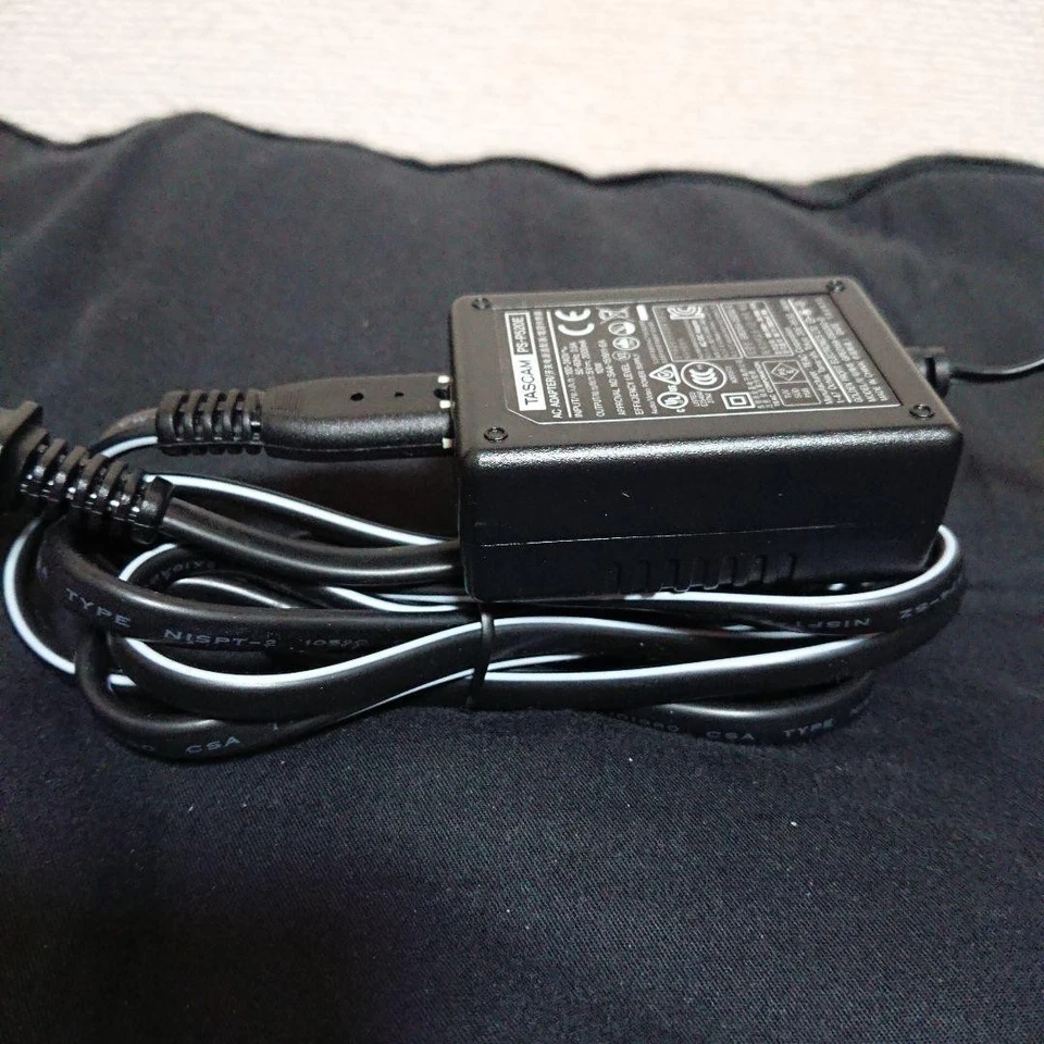 TASCAM DP-008EX Mehrspurrekorder DIGITAL POCKETSTUDIO Gebraucht - Bild 3 von 4