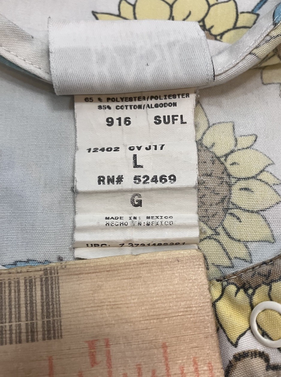 VTG SCRUBS JACKET Simply Basic Large Sunflowers T… - image 9