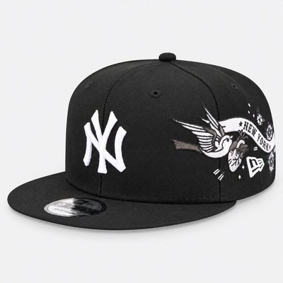 New York Yankees New Era 9FIFTY City Art Swallow Snapback Hat Black Gray UV