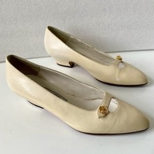 Bally Vintage Heels US Women s Sz 5.5 M Cream Leather Gold Accents Made In Italy