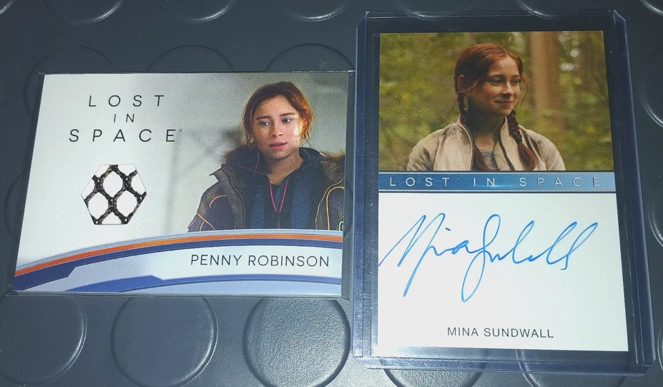 Lost in Space Mina Sundwall as Penny Robinson Auto Card + Costume Relic Card RC7 - Image 2 of 4