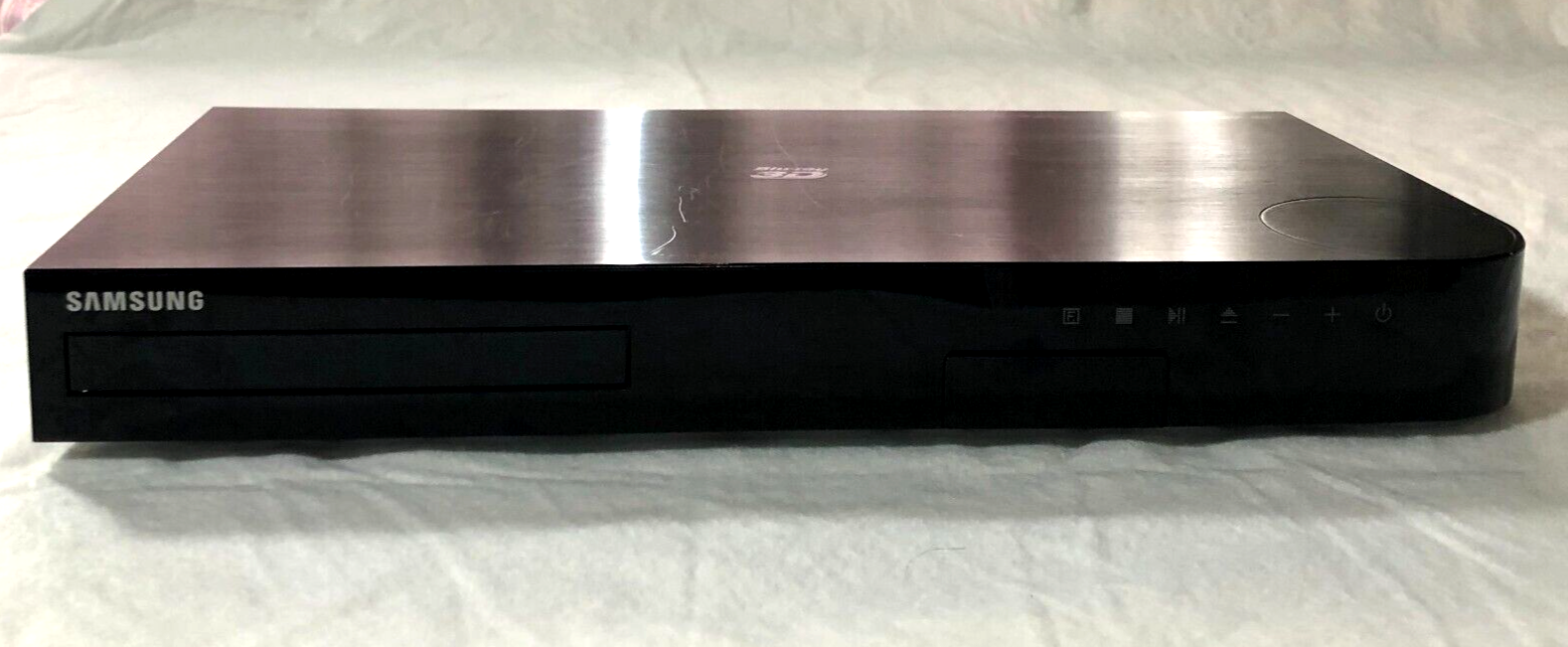 Samsung Home Theater Entertainment System BluRay 3D DVD 5.1 Channel HT