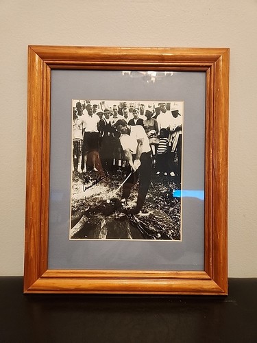 Arnold Palmer Autographed photo Golf Framed Autograph Signed Picture - Picture 12 of 15