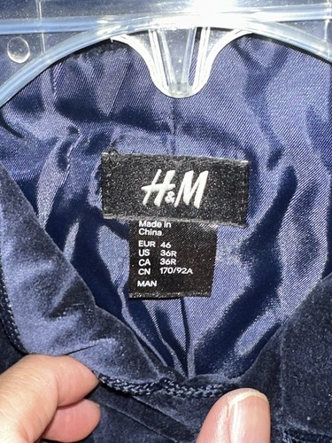 Einzigartiger H&M Herren Mantel Military Style Button-Down, Samtgefühl, Gr. 36R, Neu - Bild 5 von 7
