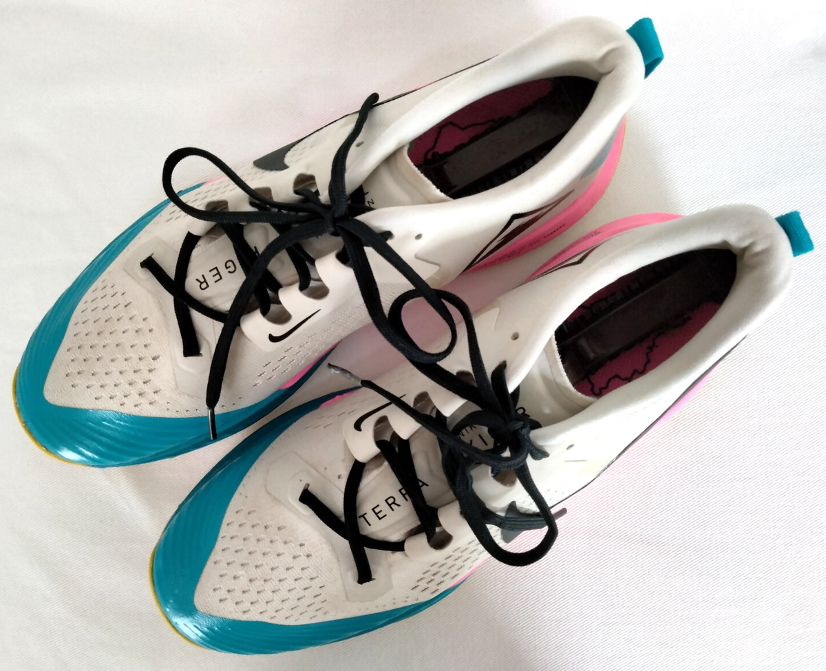 Size 11.5 - Nike Air Zoom Terra Kiger 5 Light Orewood Pink 