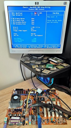 Abit NF7 V2.0 Socket 462 nForce2 Ultra 400 Motherboard +AMD Athlon XP 2600+ CPU - Picture 2 of 16