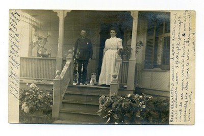 Bath NY cancel, Uncle's family, cat front & center, 1906 RPPC postcard, Disbrow?