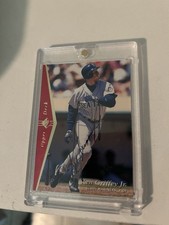1995 UD SP Ken Griffey Jr #100 Upper Deck Authenticated Autographs (AU) RARE!