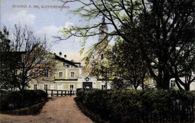 Postcard Neuhaus am Inn Lower Bavaria, monastery entrance - 5085922