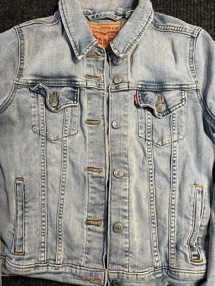 Levi’s Chaqueta Denim Ex-novio Camionero Chaqueta Mujer’s Pequeña Azul Claro S40117 Foto 2 de 4