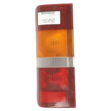 Feu arrière Ford COURRIER