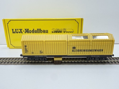 Lux Modellbau 8831 Gleisstaubsaugerwagen (DC) analog/digital H0 + Neu | Condition: Neu