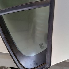 Volkswagen Jetta 2005-2010 Heckscheibe Scheibe 43R004528