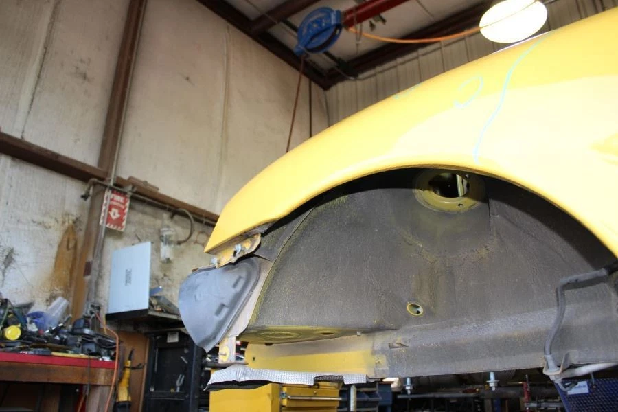 1997-2004 Porsche Boxster 996 2.7L Passenger Right Rear Quarter Panel Assembly - Image 4 of 4