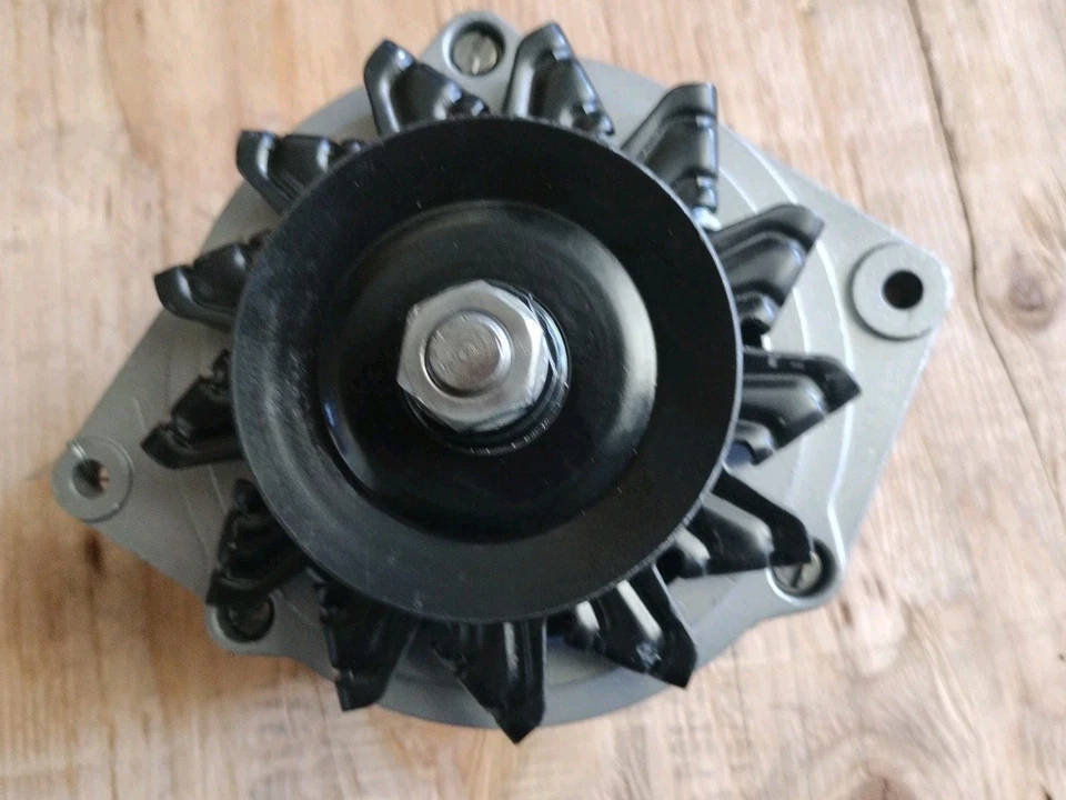  VW BUS Porsche 912 Alternator 021-093-023E Bosch AL108X 70AMP With Fan / Pulley - Image 2 of 4