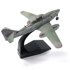 1:72 WWII German ME-262 Jet Fighter Aircraft Diecast Model Military Scene Craft