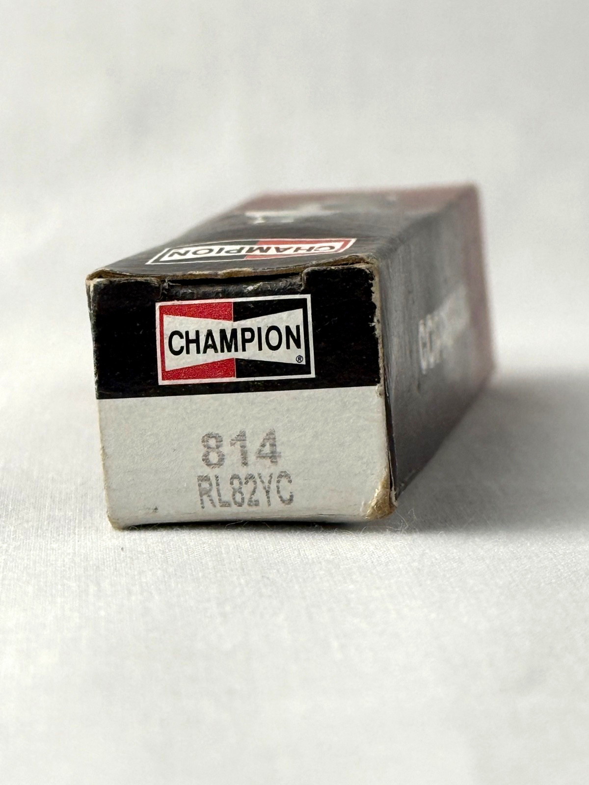 CHAMPION - 814 - Spark Plug - RL82YC