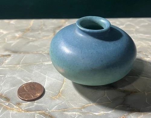Vintage And Attractive Van Briggle Miniature Ming Blue Squat Vase