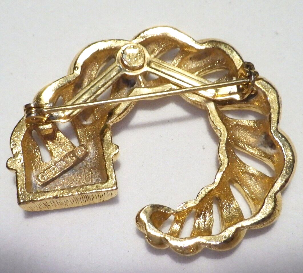 Vtg Signed GERRY'S Abstract Swirl Openwork Textur… - image 2