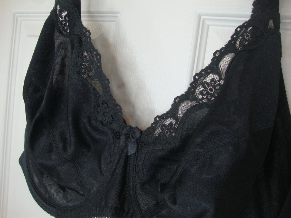 Hanes Lace Trim Bra 42DD Black Unlined UW Sexy Lingerie Non-Padded - Image 3 of 4