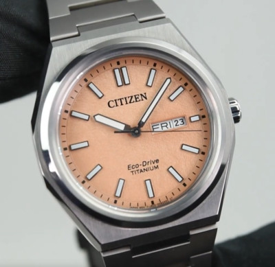 オレオ Citizen Super Titanium Sapphire AW0130-85Z Orange Dial Eco-Drive
