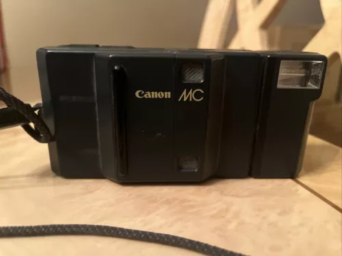 Canon MC 35mm Film Camera w/ MC-S Speedlite Flash -not Powering Up. Sold As Is