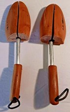 ROCHESTER SHOE TREE CO.  1 Pair Split Toe Wooden Shoe Keepers Vintage 5
