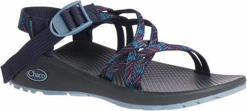 chacos lean navy