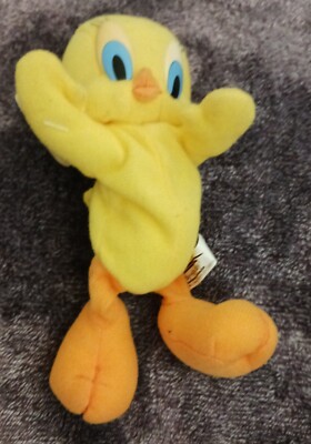 Vintage Looney Tunes Tweety Bird 7'' Plush Doll Bean Bag 1996 Play By Play
