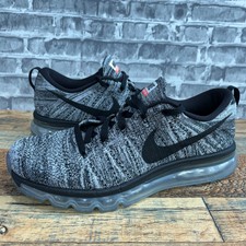 nike flyknit max oreo