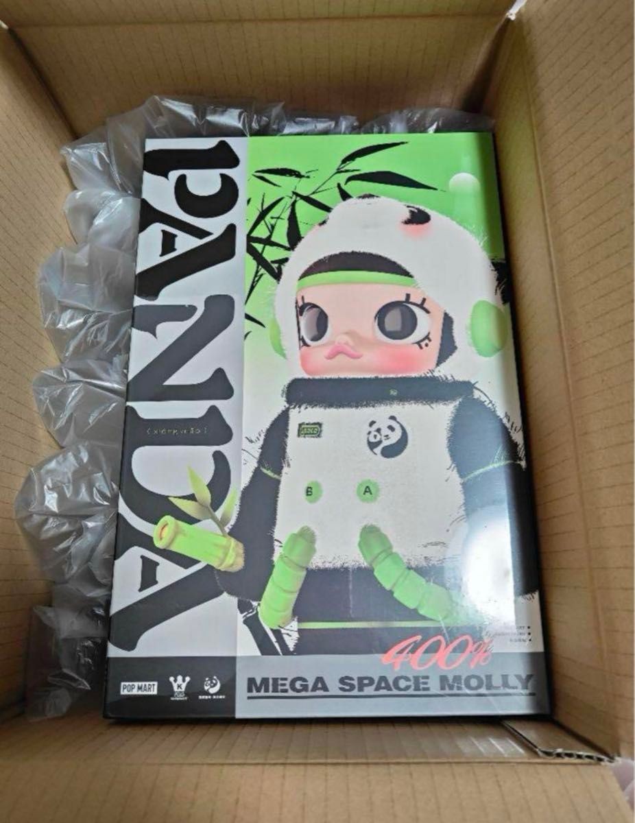 POPMART MEGA SPACE MOLLY 400% PANDA Limited Edition