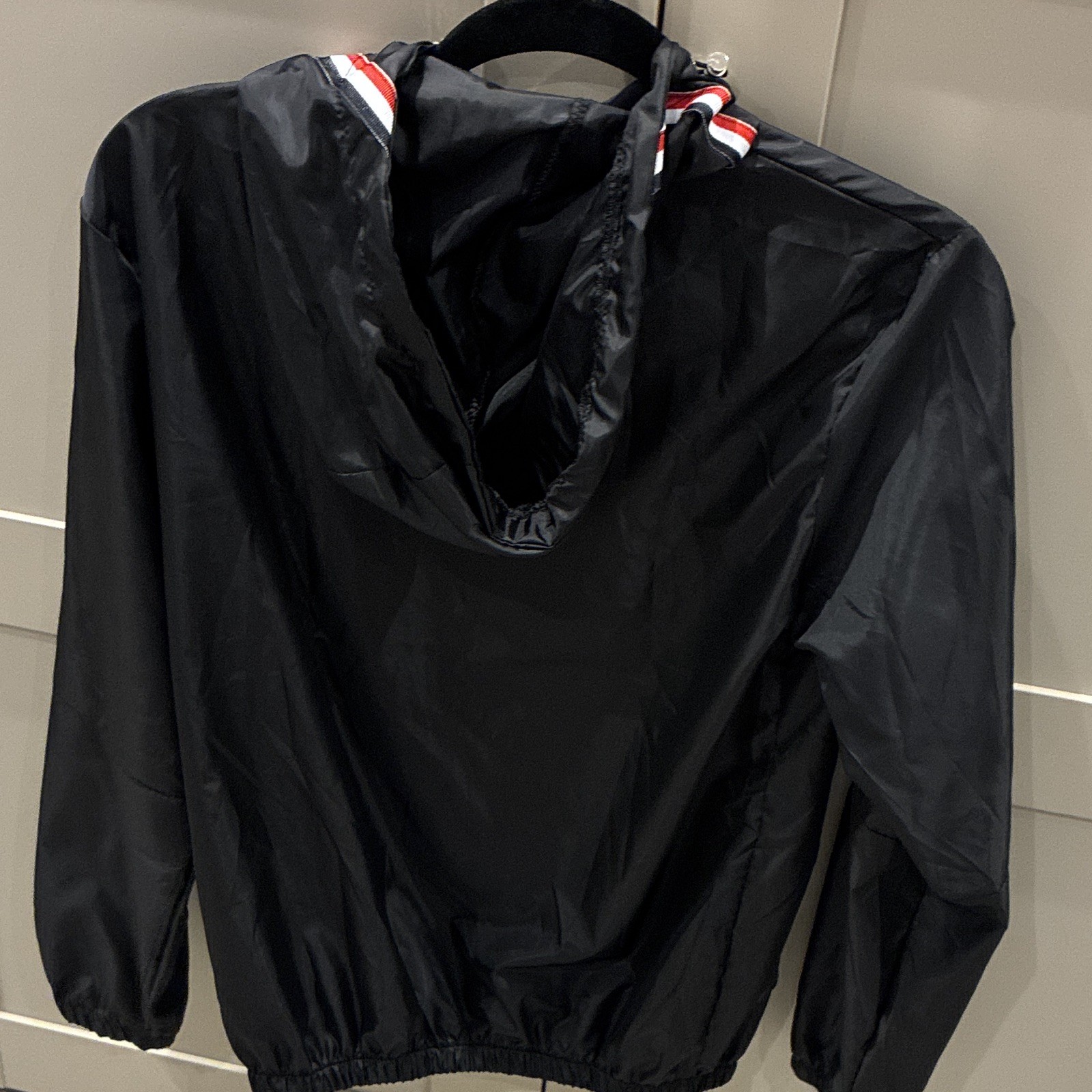 Age 13/14 Black Nylon Windbreaker lightweight  Jacket Full Zip Hood Logo 3