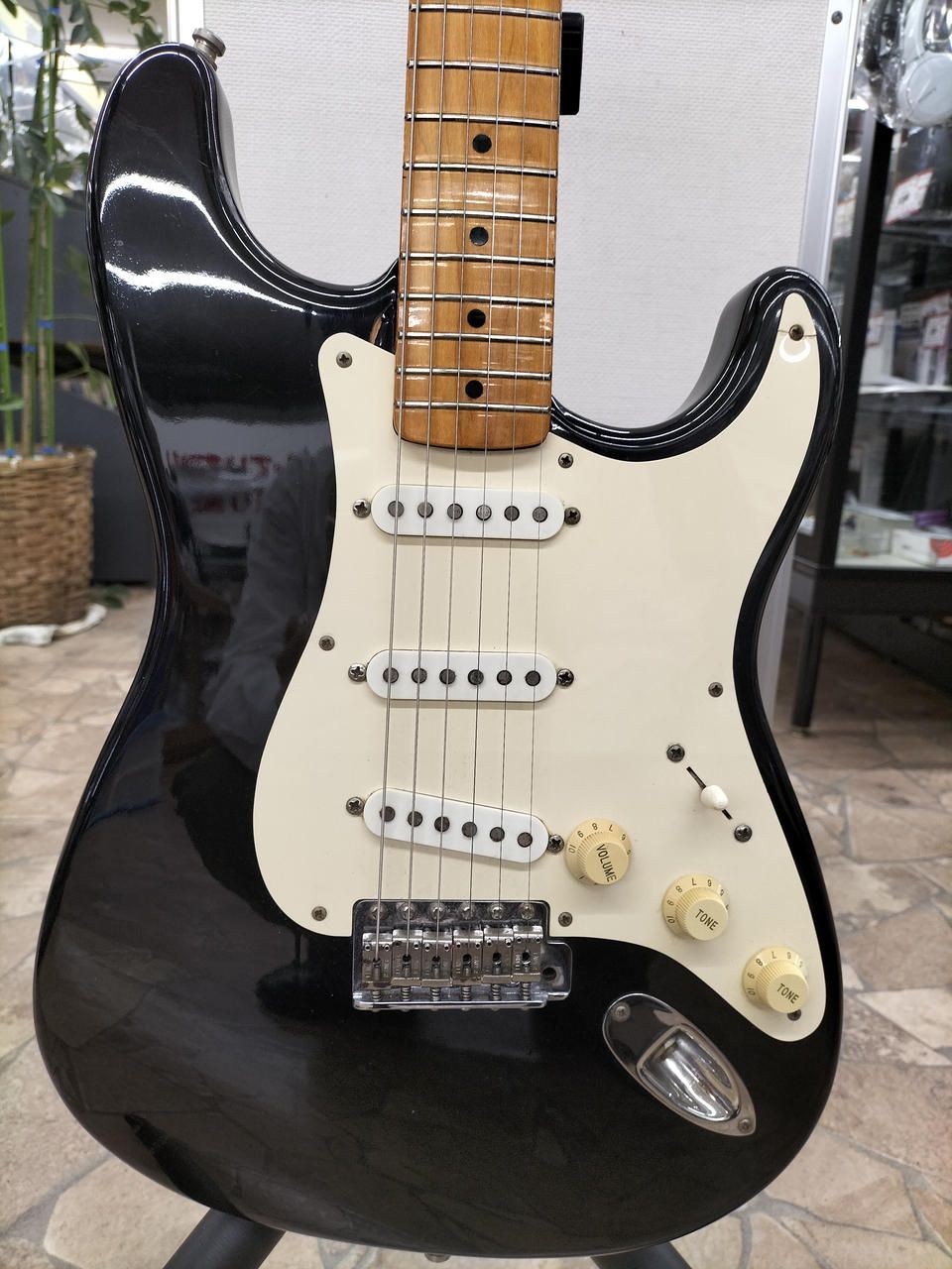 FENDER USA Electric Guitar Custom Shop Stratocaster Used