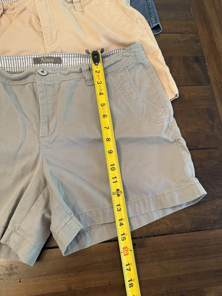 Lot of 3 Natural Reflections Cotton Shorts Women's Size 14 - Imagem 2 de 4