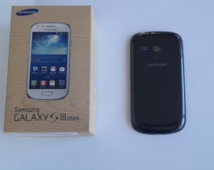 Original Samsung Galaxy S III Mini Akkufach-Deckel  S3 Rückseite blau  neuwertig