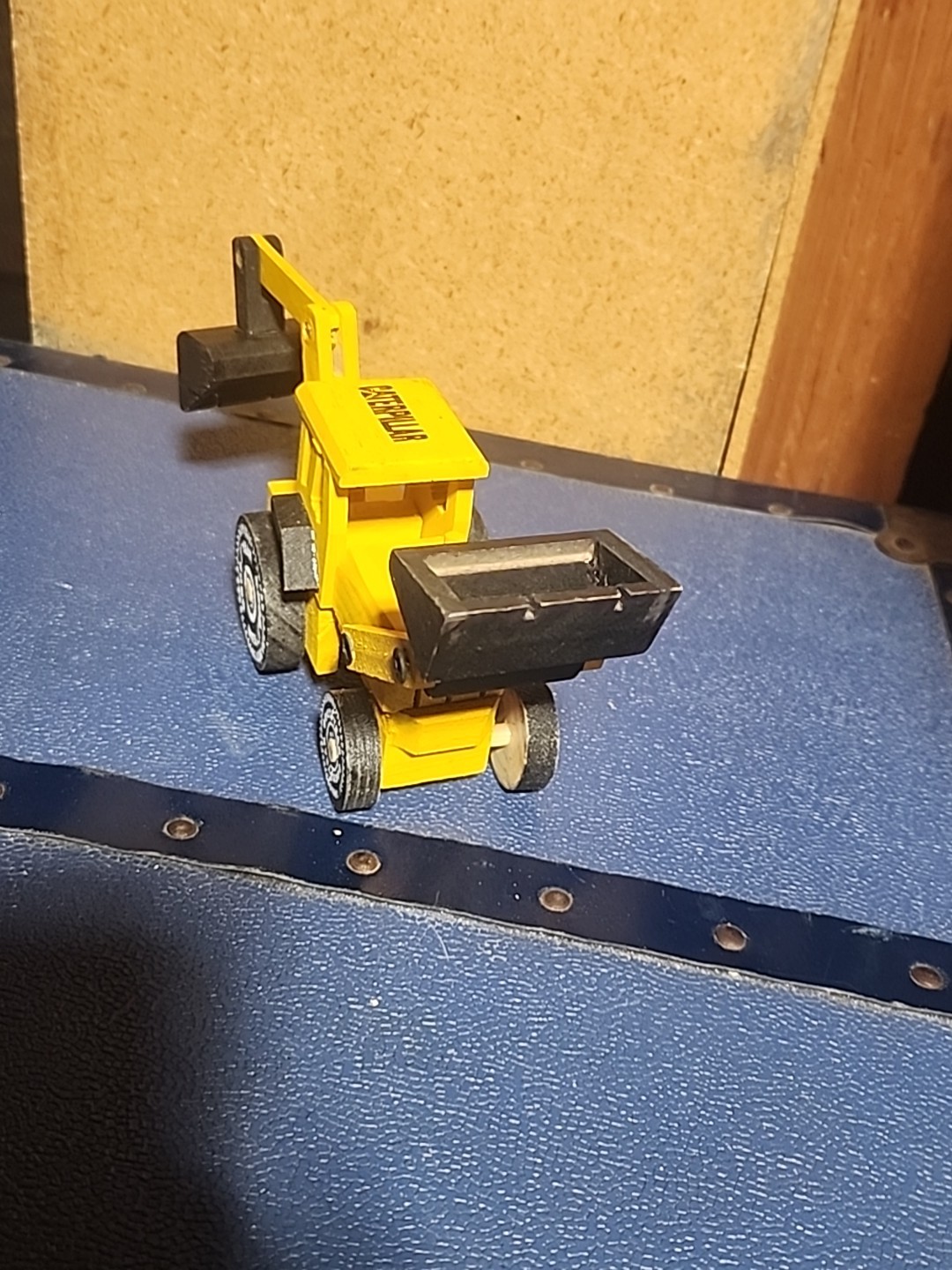 Picture 3 of 4